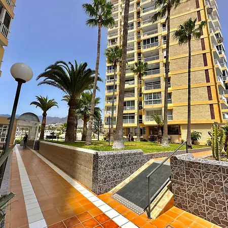 Torres De Yomely - M13e Playa de las Americas (Tenerife)