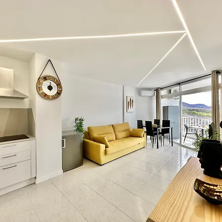 Torres De Yomely - M13e Apartment *