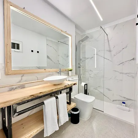 Torres De Yomely - M13e Apartment
